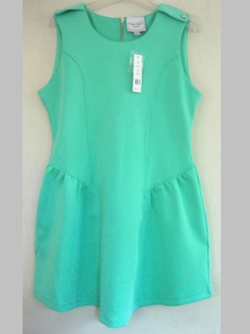 NWT Sleeveless knit dress M $175 Mint green Short Mini Fit flare Exposed zipper